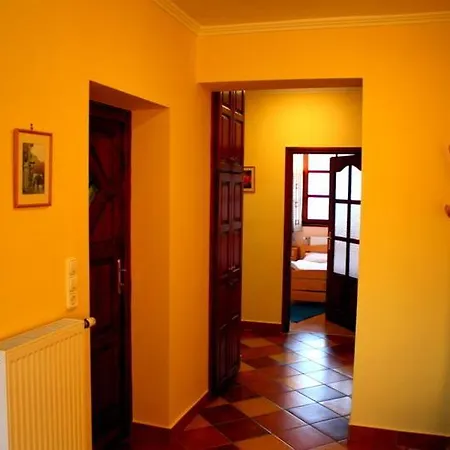 Holiday home 5 Puttonyos Vendeghaz
