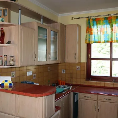 Holiday home 5 Puttonyos Vendeghaz