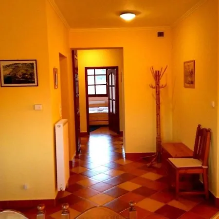 Holiday home 5 Puttonyos Vendeghaz